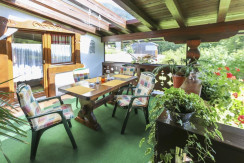 Überdachter Balkon Überdachter Balkon