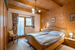 Schlafzimmer Vollholz
