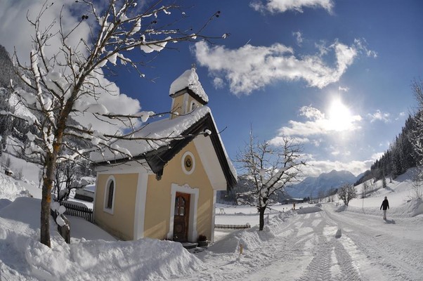 Landschaft Winter Hochfilzen HerzJesuKapelle(1)