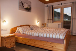 Schlafzimmer 2 Balkon Schlafzimmer 2 Balkon