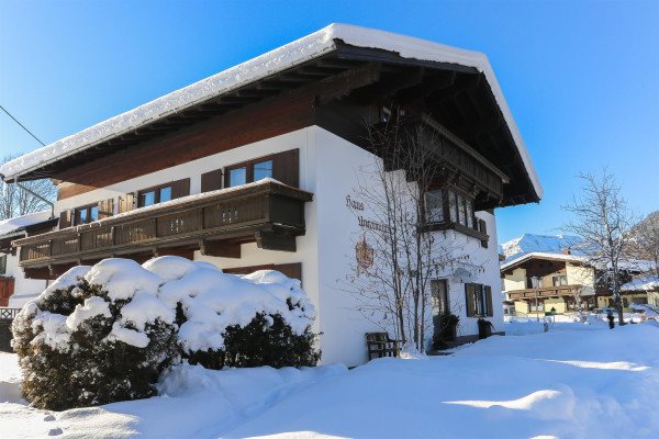 Winter_Haus