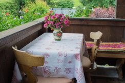 Balkon mit Sitzgelegenheit Balkon mit Sitzgelegenheit