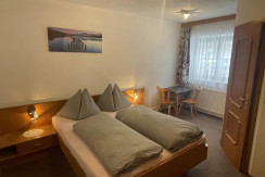 DCADD96A-53FC-4690-AF4A-B4565CAE6B73 DCADD96A-53FC-4690-AF4A-B4565CAE6B73