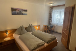 A75668B0-6EC8-4504-AA14-780CE742F5B4 A75668B0-6EC8-4504-AA14-780CE742F5B4