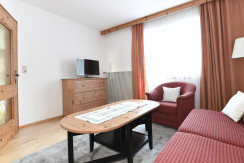 Wohn-/Schlafraum Parterre Wohn-/Schlafraum Parterre