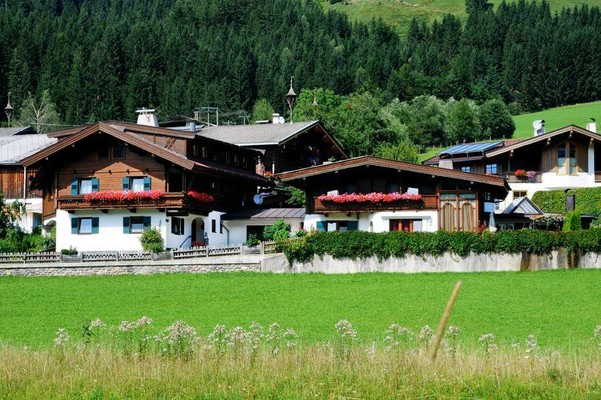 Gästehaus Rosi im Sommer 