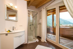 Badzimmer mit Ausblick Badzimmer mit Ausblick