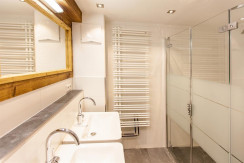 Haberlhütte Badezimmer (2) © Gerald Lobenwein Haberlhütte Badezimmer (2) © Gerald Lobenwein