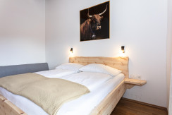 Schlafzimmer Zirbenholz