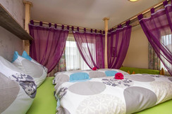 Schlafzimmer mit Balkon Schlafzimmer mit Balkon