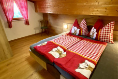 Schlafzimmer1