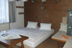 Wohnzimmer mit Schlafcouch Wohnzimmer mit Schlafcouch