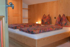 Schlafzimmer 3 - Türe Schlafzimmer 3 - Türe