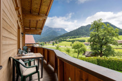 Ferienwohnung_Mader_Schneiderweg_1_Waidring_Balkon
