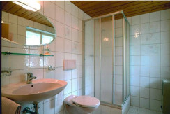 Blick ins Badezimmer Blick ins Badezimmer