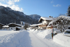 Hintergasse im Winter Hintergasse im Winter