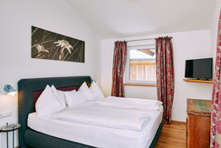 Home-Suite-Home_0108