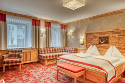 20241203 Alte Post_DZ Spielberg DLX ohne Balkon 2