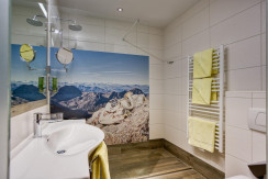 20241203 Alte Post_DZ Spielberg DLX ohne Balkon 5