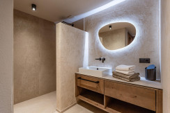 Badezimmer 1 mit Dusche Badezimmer 1 mit Dusche