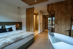 Schlafzimmer inkl. privater Sauna und Badewanne Schlafzimmer inkl. privater Sauna und Badewanne