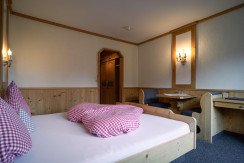 DSC00520_Tirolerherz