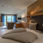 Photo of Suite, shower, toilet, terrace