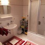 Photo of Apartment, shower or bath, toilet, modern conveniences
