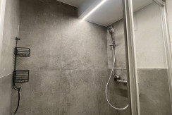 63A4A94A-C6A2-4BD8-B095-C562FAB7FCD6