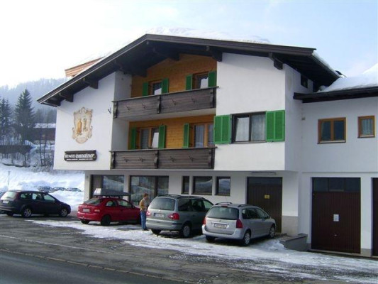 haus winteransicht haus winteransicht