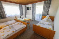 Dreibettzimmer Dreibettzimmer