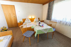 Dreibettzimmer Dreibettzimmer