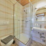 Photo of Tripple room, shower or bath, toilet