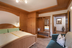 Plankenhof_Vogeltennweg_18_Waidring_Schlafzimmer_1