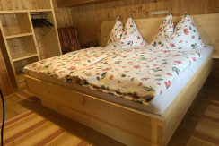 AD76C130-C47A-46AA-99A0-8D9A0A8B89F8