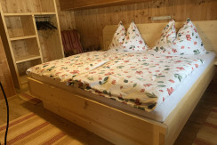 8D2600D2-F97C-40A7-9D19-775303508E91