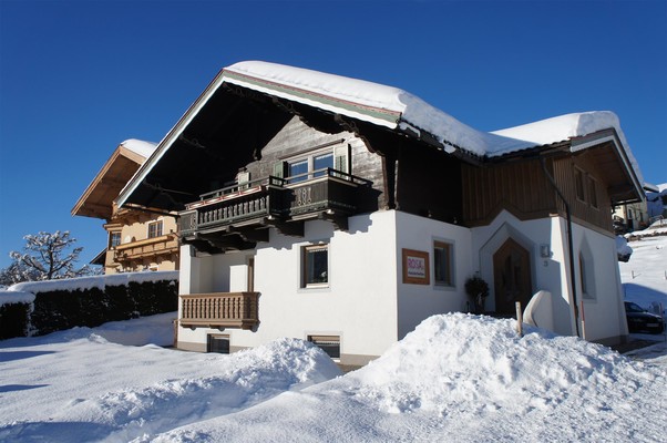 Hausansicht Winter 1
