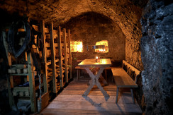 SIMAIR IN HAUS Weinkeller SIMAIR IN HAUS Weinkeller