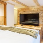Photo of Apartment, shower and bath, toilet, 1 bed room