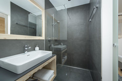 _FMP2322-Bearbeitet _FMP2322-Bearbeitet