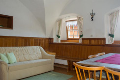 Wohnzimmer mit Couch Wohnzimmer mit Couch