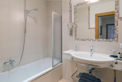 Bathroom 2 Bathroom 2