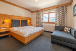 Bedroom Suite 4 Bedroom Suite 4