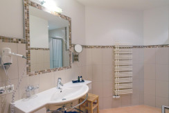 Bathroom Bathroom