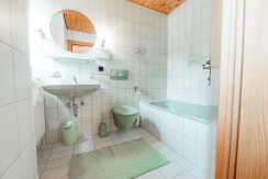 Zimmer 9 Bad Wohnbereich Zimmer 9 Bad Wohnbereich